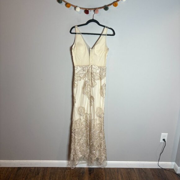 Soieblu cream and gold floral applique formal dress - Picture 4 of 5